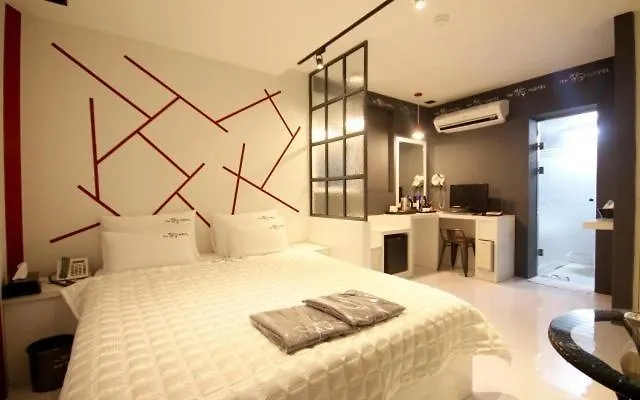 Hotel The Zzang9 *